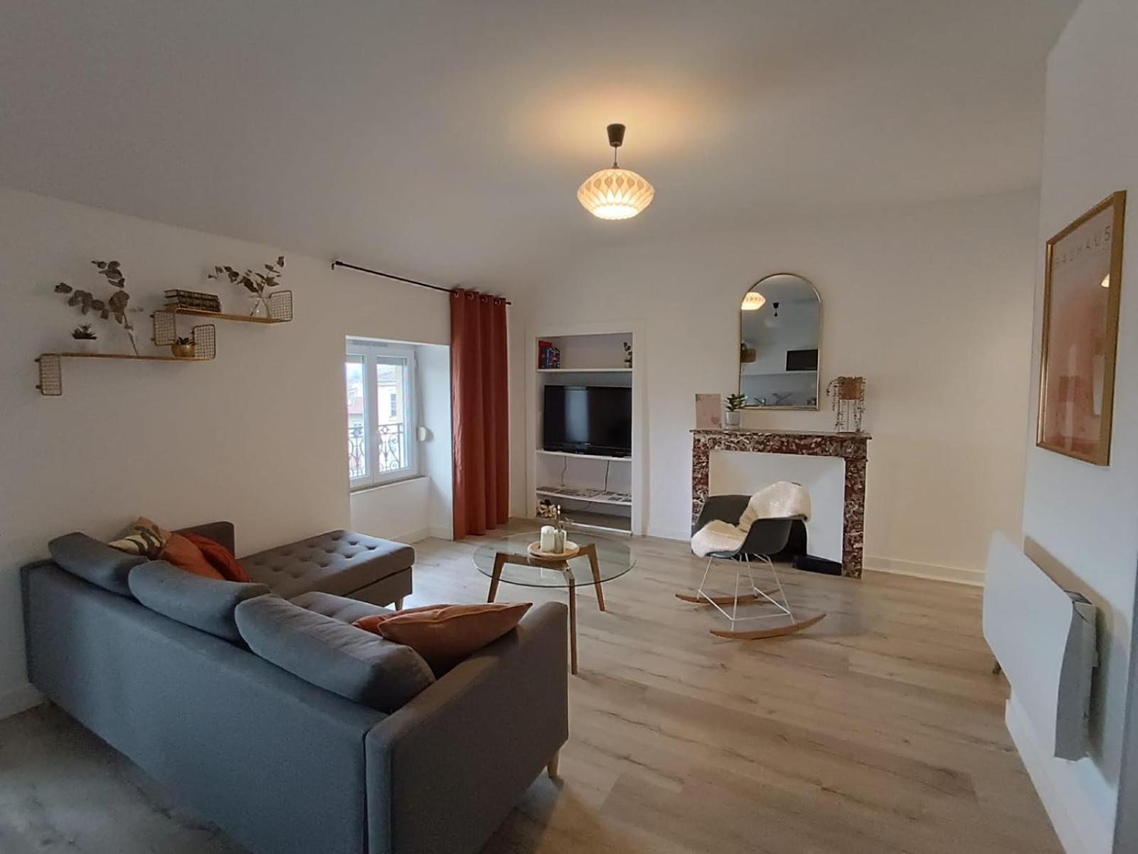 Apartamento Cosylocation - Vue Theatre Antique/Jardin De Cybele Vienne  Exterior foto